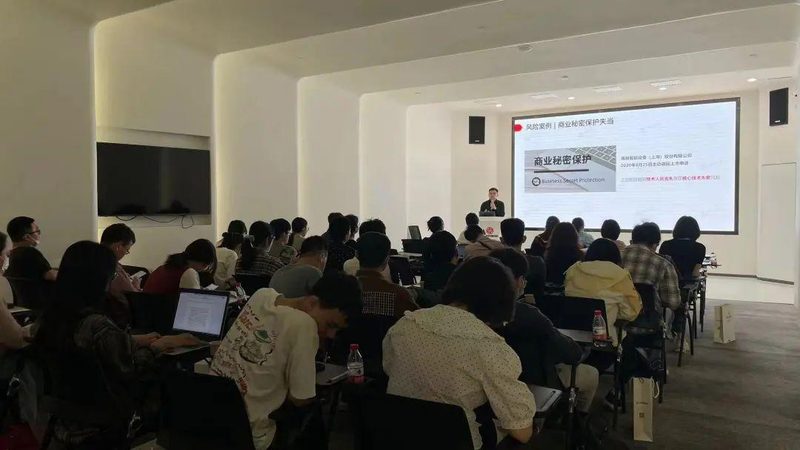 公司注销，社保公积金如何选择代办机构？关键点解析**